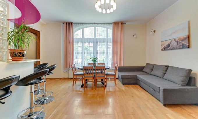 Karlikowo Apartment | Dom Artysty