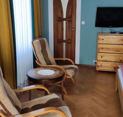 Ustrzyki Dolne House | Dom Sula