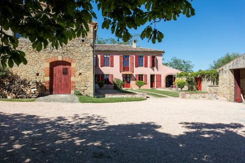 Montmaur House | Domaine Anguyales