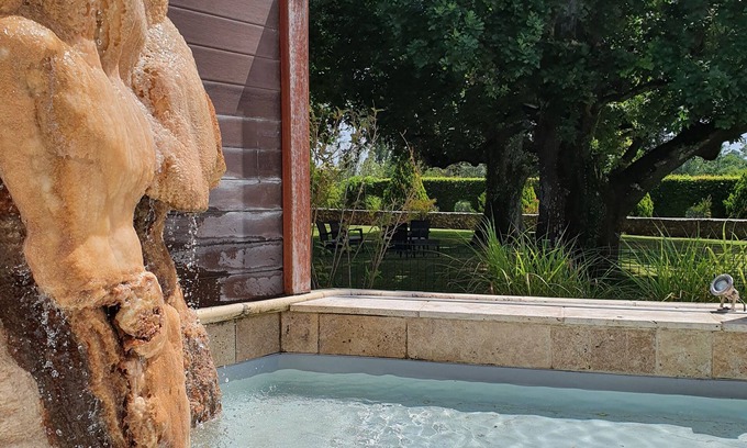Saint-Medard-d'Eyrans Hotel | Domaine de Larchey