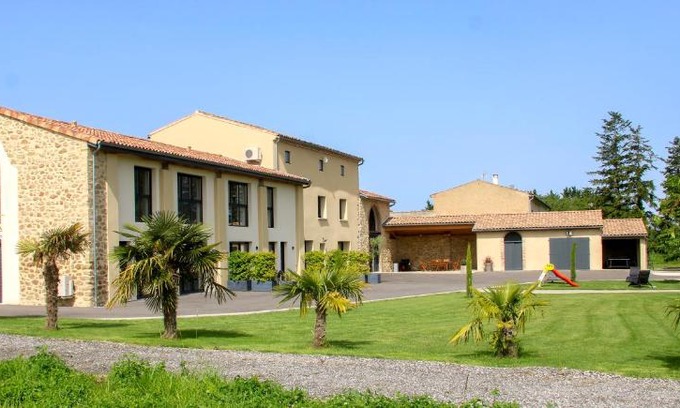Tourtrol House | Domaine des Marronniers