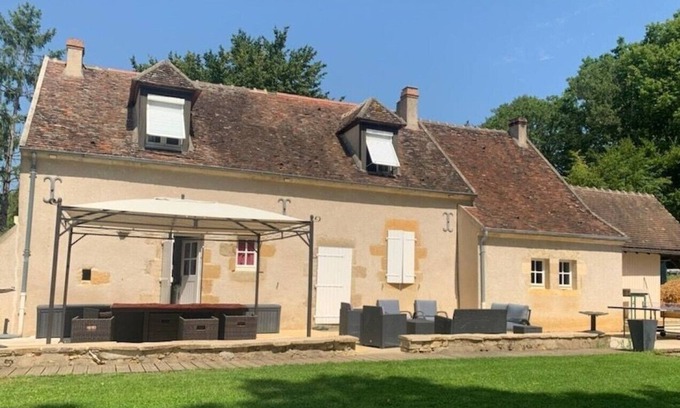 Saint-Benin-d'Azy House | Domaine du Chemin de Bellevue
