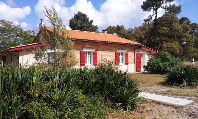 Naujac-Sur-Mer House | DOMAINE DU FLAMAND - Gîte JAUGUETTE