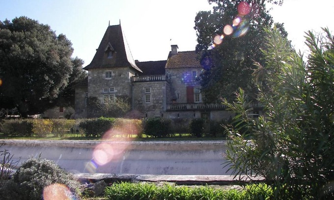Saint-Jean-de-Thurac Bed & Breakfast | Domaine du Noble