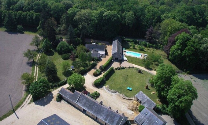 Vernantes House | Domaine du PLESSIS-Jalesnes