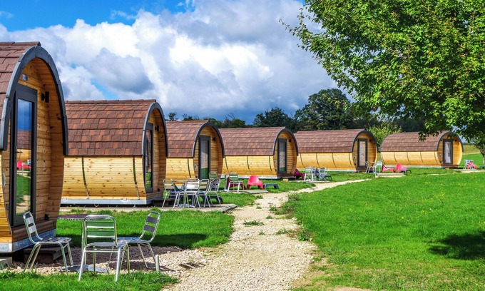 Lugny RV Rental | Domaine Joseph LAFARGE Wine Resort Oeno-tonneaux expérience