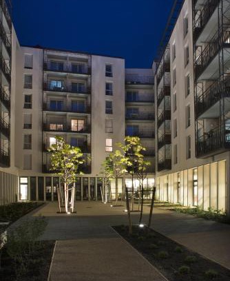 Lyon City Centre Apartment | Domitys Le Pont des Lumières