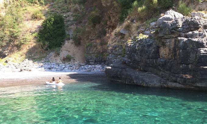 Villammare House | Donata, cosy holiday home 3 min walk to beach
