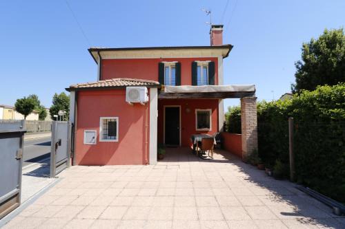 Piove di Sacco Apartment | Donatella House