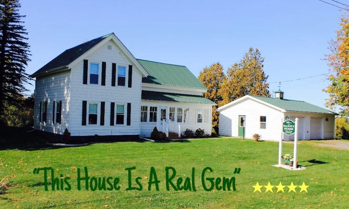 Madrid Other | Don’t Rough it When You’re Away From Home; Stay at the Elliott House.