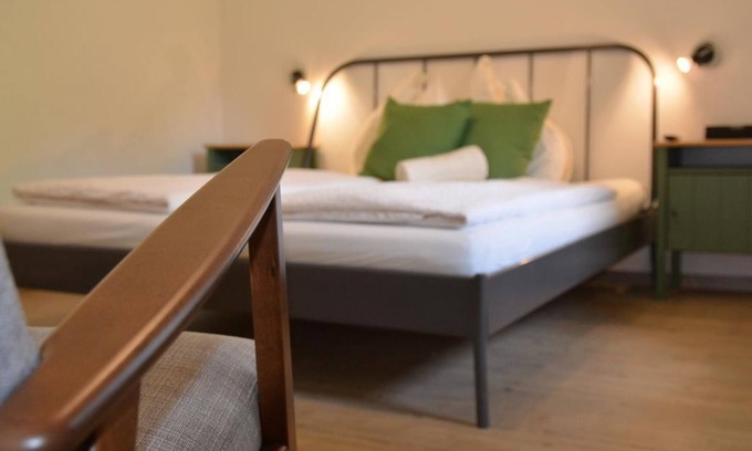Finkenstein am Faaker See House | Doppelzimmer Südseite - Grüner Heinrich - Bett & Frühstück
