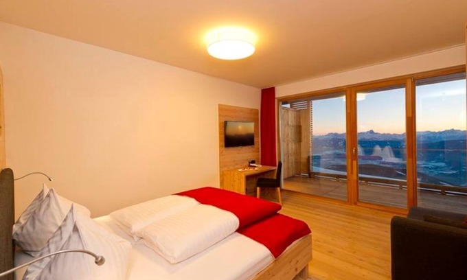 Bodensdorf House | Doppelzimmer Grossglockner - Alpinhotel Pacheiner
