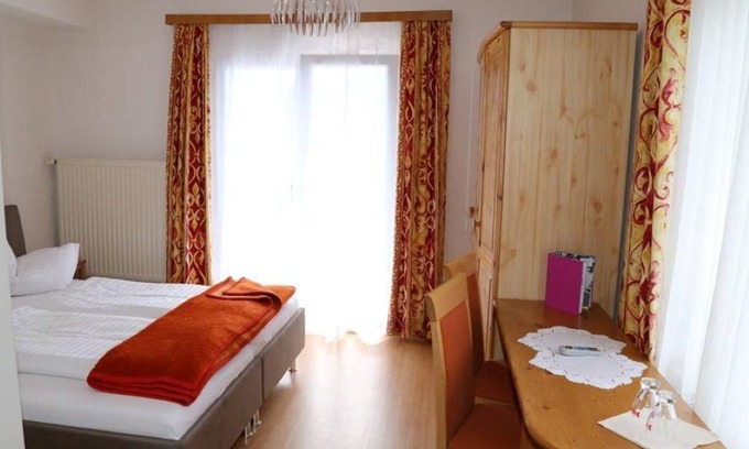 Seeboden House | Doppelzimmer mit Südbalkon - Strandhotel Pichler