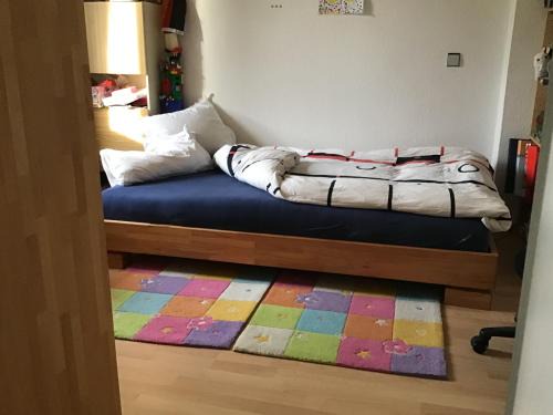 Winningen House | Doppelzimmer mit Terrasse zum Garten, ruhig, Weinbergsblick, zusätzliches Kinderzimmer anbei möglich