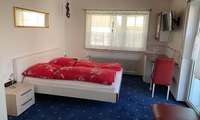Meersburg Bed & Breakfast | Doppelzimmer Nr. 10 - Gästehaus am Lindenweg
