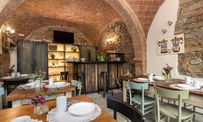 Monte San Savino House | DormiVeglia B&B