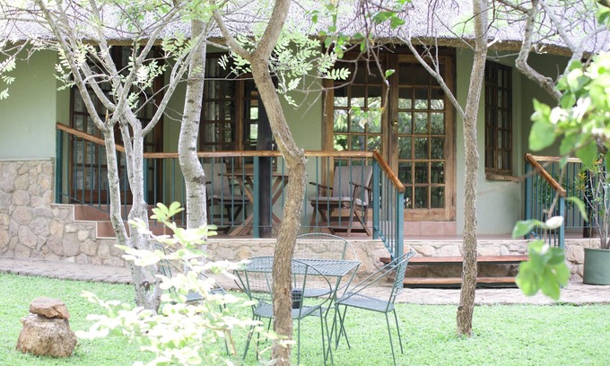 Bulawayo Apartment | Double Lodge in Natural African Bush - 2111