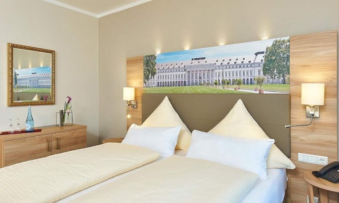 Altstadt House | Double room Comfort Rhine view - Hotel Morjan