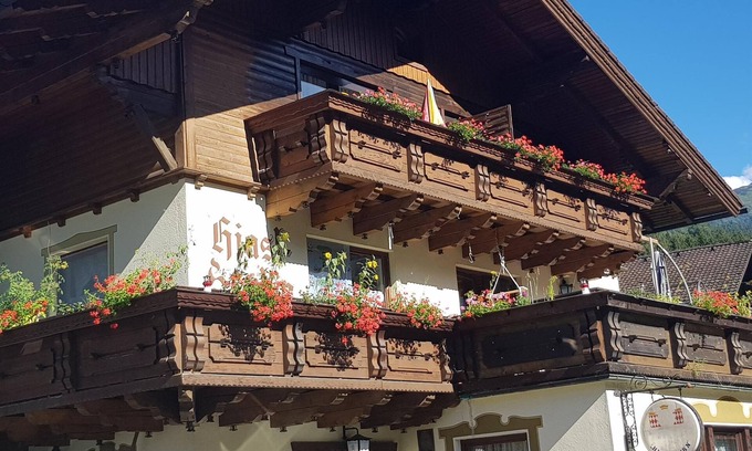 Donnersbach Cottage | Double room - Hiasl Stubn