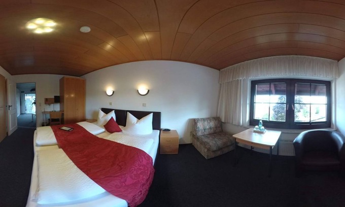 Zilshausen Cottage | Double room, shower, WC, standard - Landgasthof Zur Post