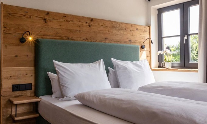Gaißach House | Double room standard - Hotel and Landgasthof Zachschuster