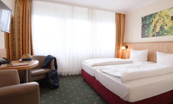 Loef House | Double room with balcony - HP Non Refundable BI -2P - Moselstern Parkhotel