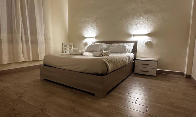Terralba Apartment | Double Room with private bathroom for the disabled in Terralba (Oristano) – Olivo