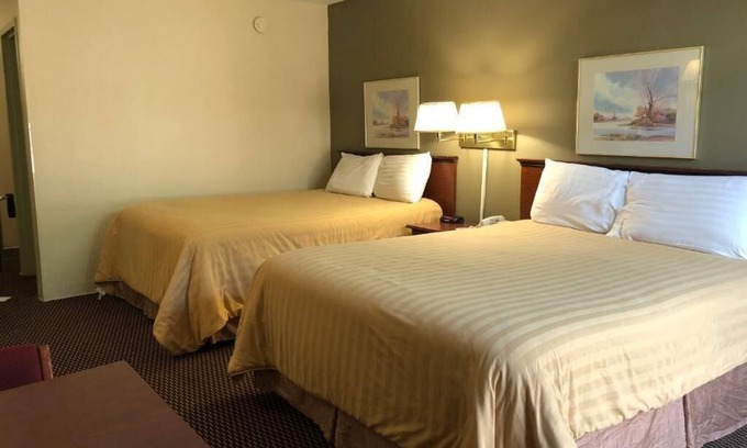 Worthington Hotel | Double Room With Two Double Beds Non-Smoking