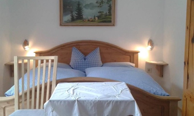 Faistenau Other | Double room without shower and toilet - organic farm Seemanngut