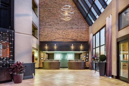 Johnson City Hotel | DoubleTree by Hilton Johnson City