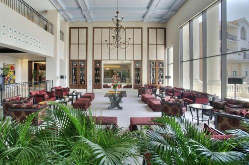 Roldan Resort | Doubletree By Hilton La Torre Golf Resort