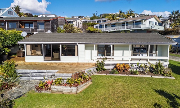 Cable Bay House | Doubtless Bay Vista - Cable Bay Retreat