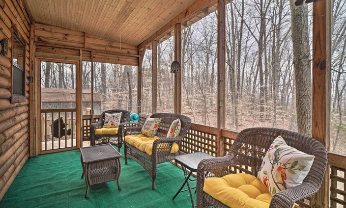 Baneberry Cabin | Douglas Lake Cabin w/Mountain-View Deck & Grill