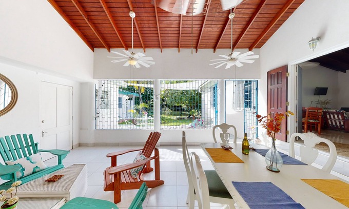 Dover House | Dover Beach - Kismet Garden 2 Bedroom Cottage