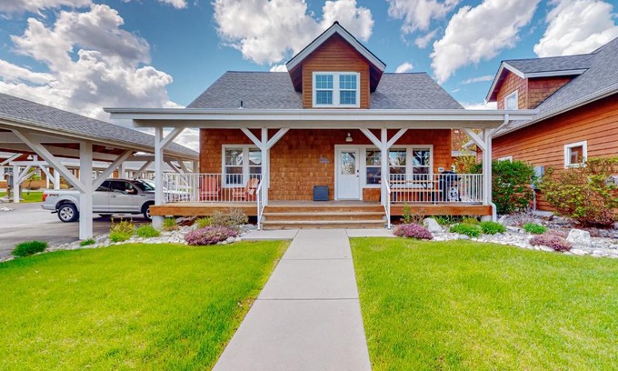 Dover Bay House | Dover Delight