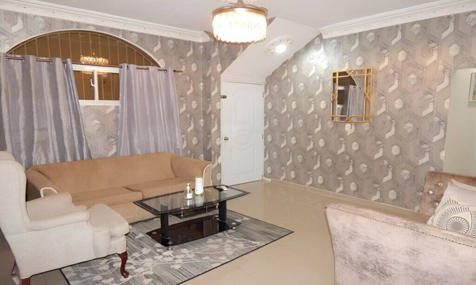 Bani Apartment | Down Town Beatifull Apartament
