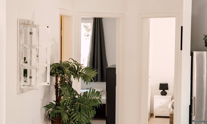 Mueggelheim Hotel | Down Town Motel