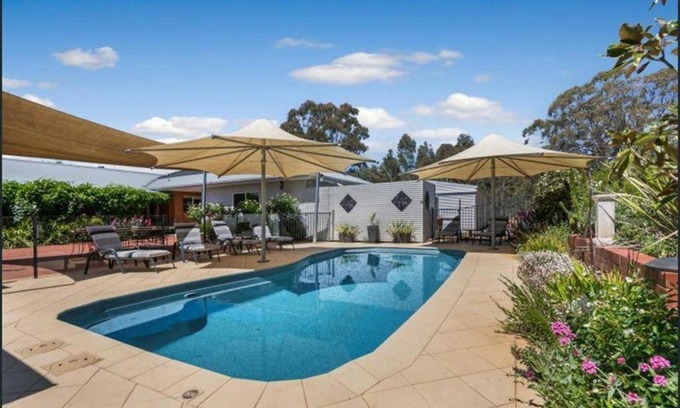 Heathcote House | Downing Estate Homestead