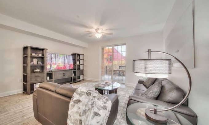 Greenville Downtown Condo | Downtown 2/2 with balcony overlooking Main Street!