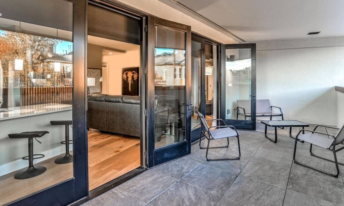 East End - Valley Street Apartment | Downtown Asheville Large Enclosed Balcony