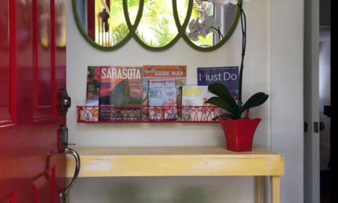 Ringling Park House | * Downtown Bungalow *Beaches/Restaurants/Cafes*Just Minutes away!