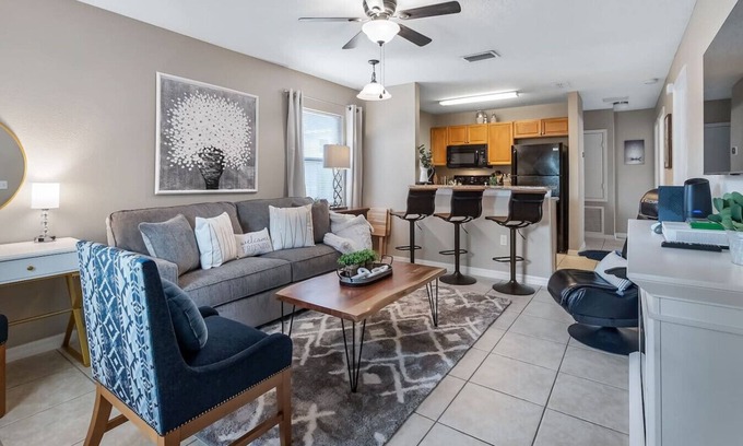 Clermont Apartment | Downtown Clermont Champions Retreat 599