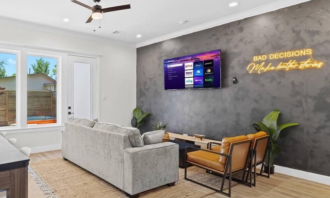 Greater Third Ward House | Downtown Luxe Retreat: Pool, Patio, Games & Grill