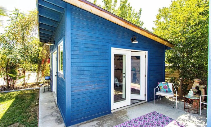 South Redlands Cabin | Downtown Redlands Historic Wonderland