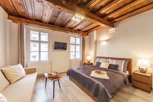 Ceske Budejovice Apartment | Downtown Royal Apartments