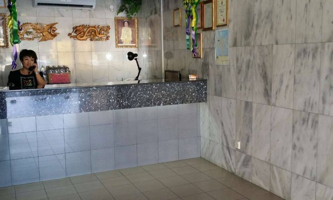 Jawa Hotel | Dragon & Phoenix Hotel
