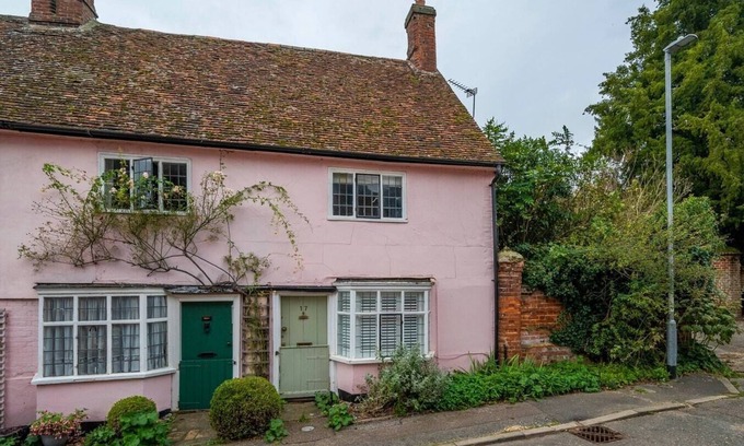 Long Melford Apartment | Dragonfly Cottage, Long Melford