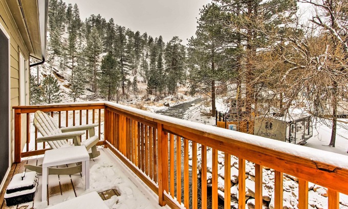 Drake House | Drake Home on Big Thompson River - 3 Mi. to Estes!