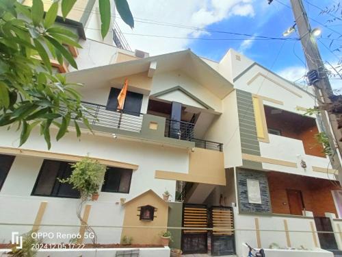 Kamalapur House | Dream Hampi Villa & Home Stay