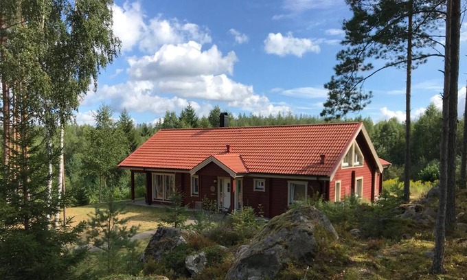 Nybro House | Dream vacation with luxury equipment at the lake - child-friendly - dogs allowed